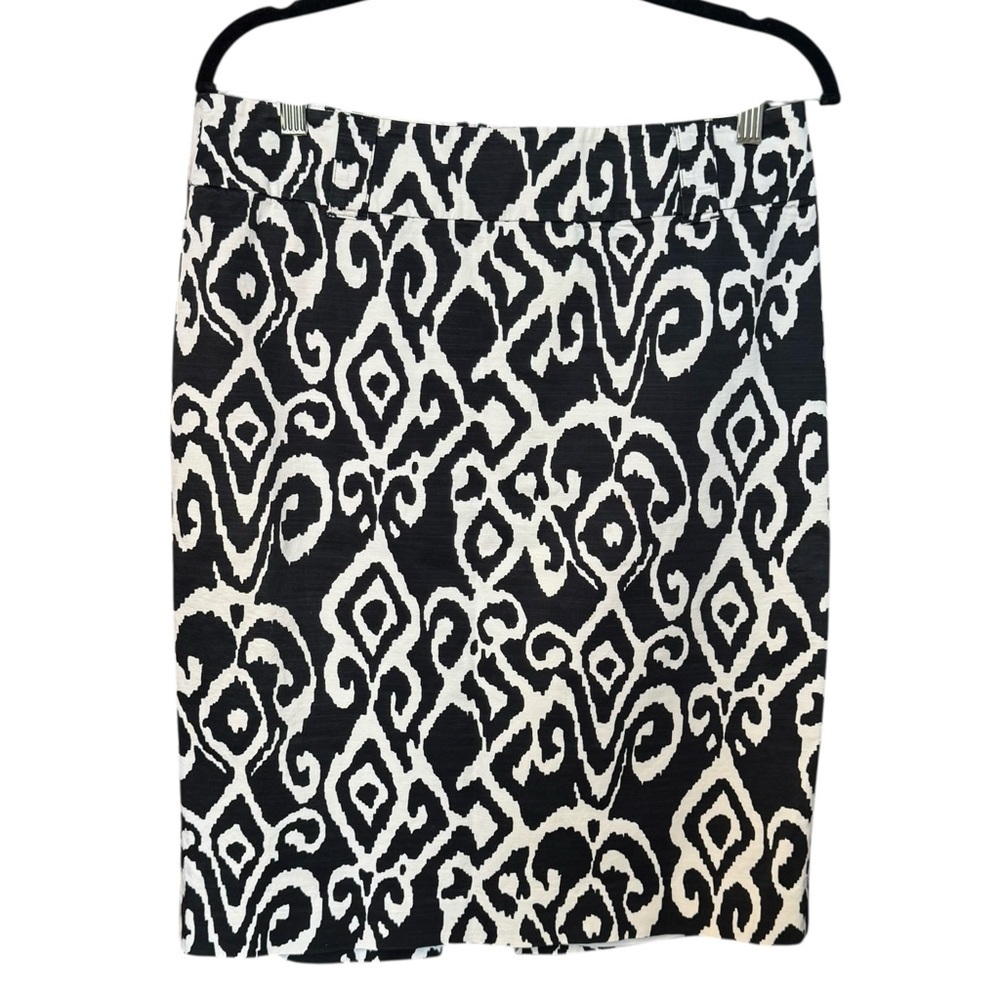 White House Black Market Skirt Womens 10 Black White Kick Pleat Pencil